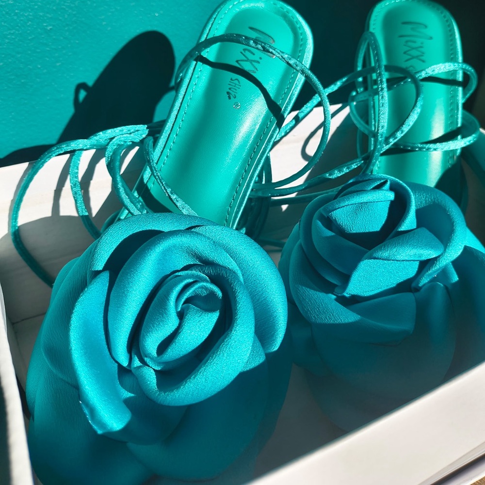 Mixx Shuz Turquoise Heels with Floral Accent